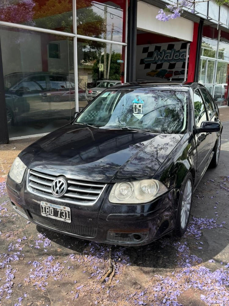 Volkswagen Bora 1.8 Highline T 180cv